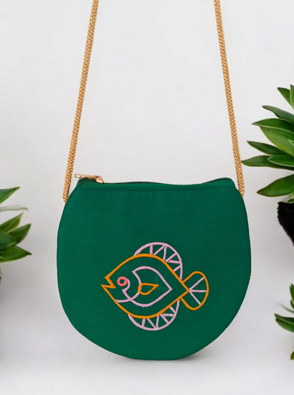 'Fish purse' a cute U shaped palm sized purse with a machine embroidered motif- Green